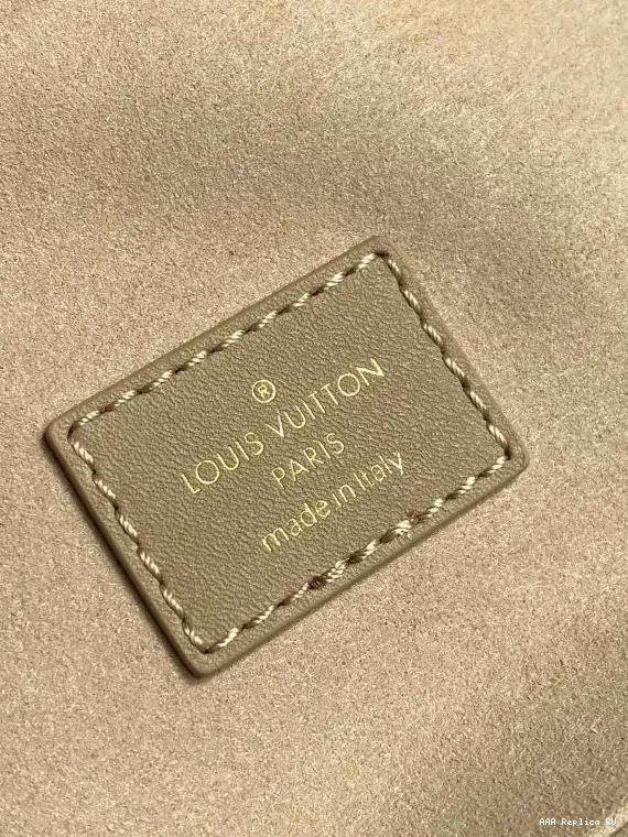 Aaa replica ru LOUIS VUITTON PM VANITY 0607